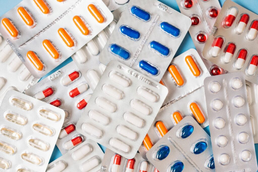 Anvisa suspende lotes de Omeprazol e outros medicamentos