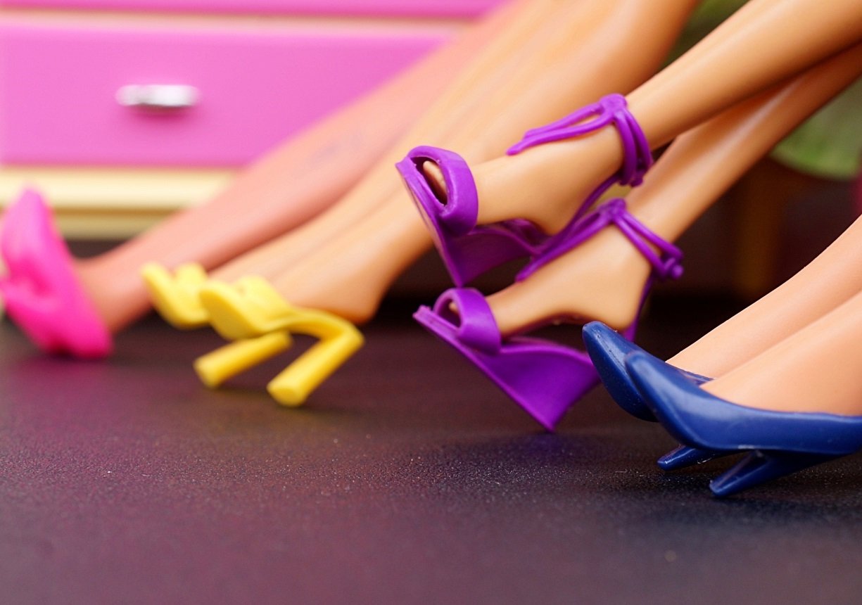 Sapatos da Barbie. Brenda Rocha - Blossom Shutterstock.com