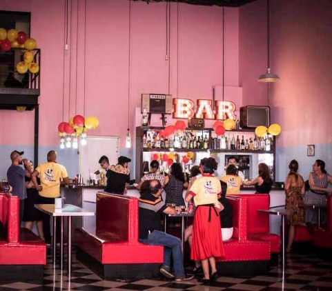 Bares e restaurantes temáticos para se conhecer em São Paulo