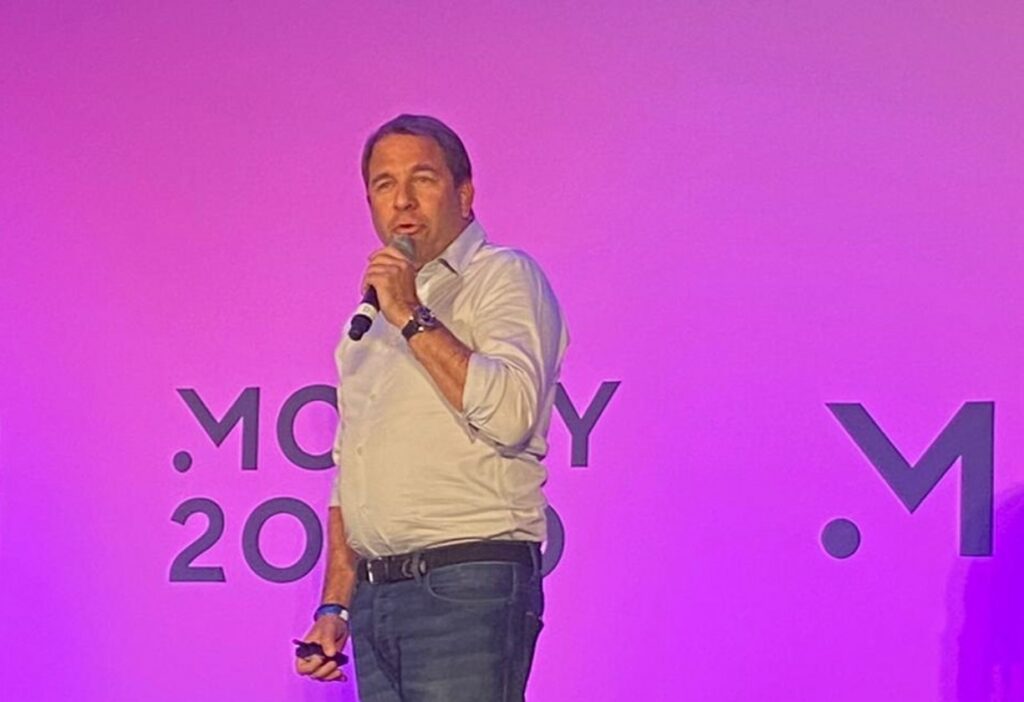 Ron Atzmon money2020 fraudes digitais