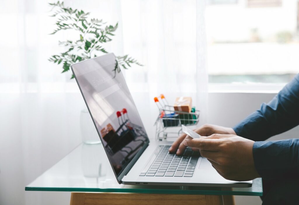 Vendas diretas se tornam opção de empreendedorismo para os mais jovens