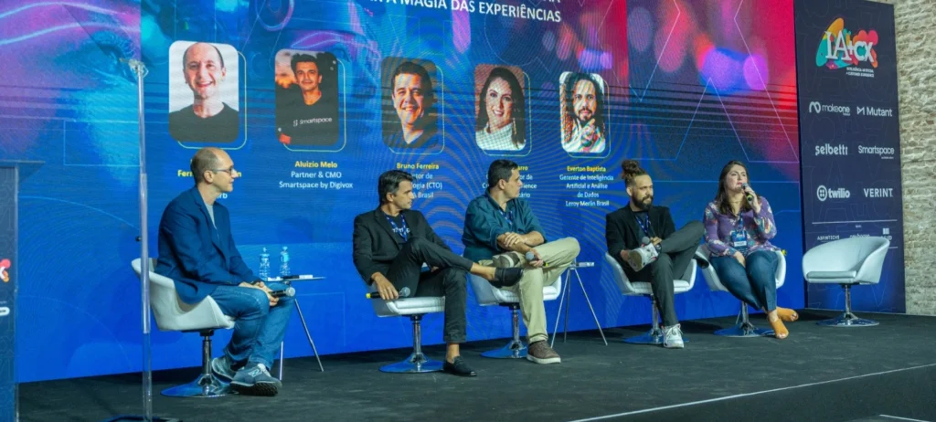 Painel "A reinvenção do varejo: o uso de IA para criar a magia das experiências", no IA+CX.