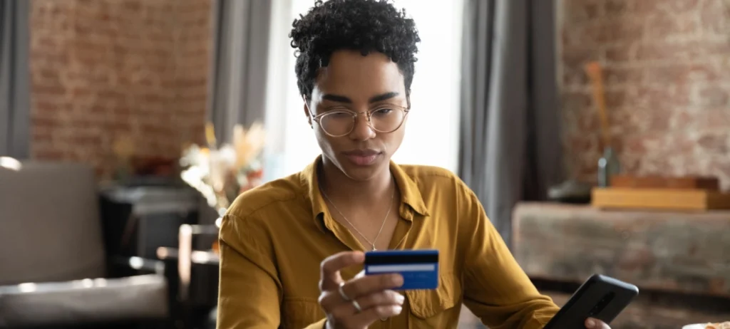 Cada cliente traz consigo uma história, origem e expectativa. Reconhecer essa diversidade é essencial para construir relações duradouras.