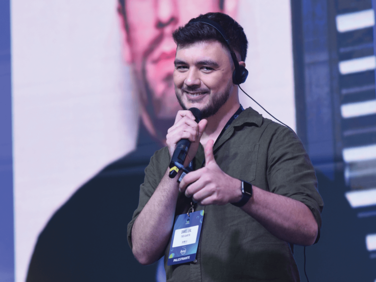 Daniel Leal, criador de conteúdo e Top Voice no LinkedIn