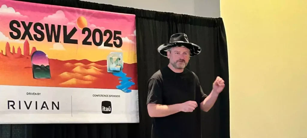 Frederik Pferdt em painel no SXSW 2025.