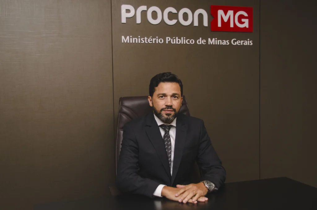 Missão do Procon-MP/MG é proteger consumidores de práticas abusivas que afetam a coletividade, garantindo que os direitos sejam respeitados.