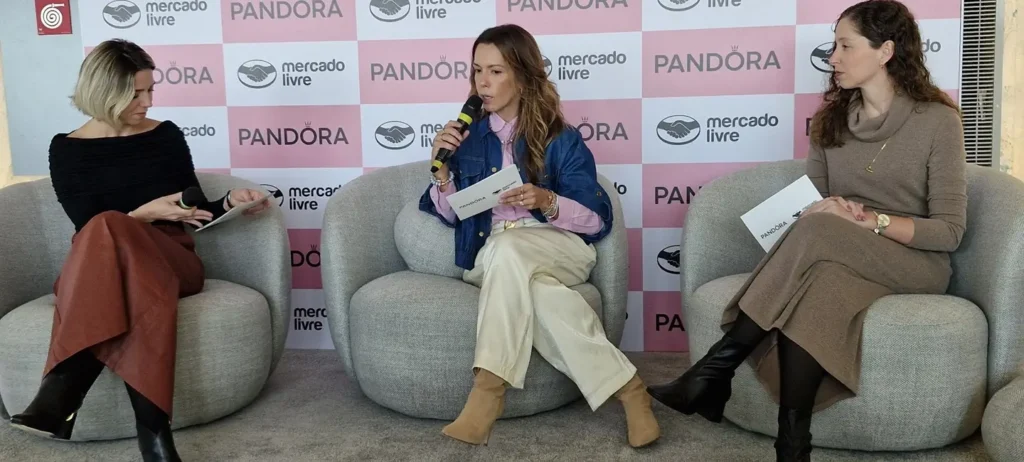Pandora estreia no Mercado Livre e aposta no público premium