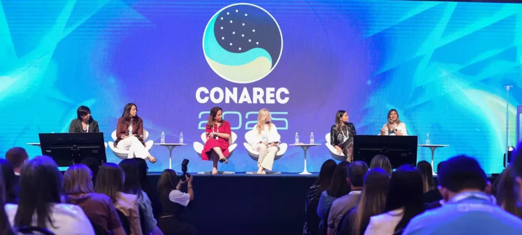 No CONAREC, executivos da Twilio, OLX, Einstein, DASA e Embracon destacam que a tecnologia só gera valor real quando mantém o humano no centro.