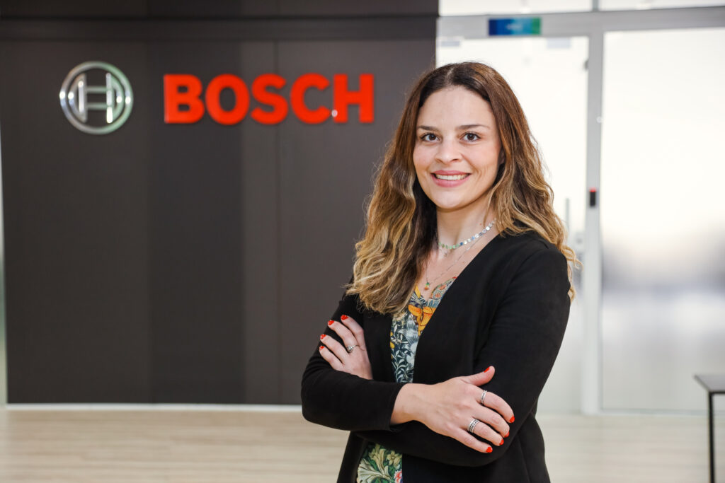 CX 360º - Bosch, Fernanda Strumendo