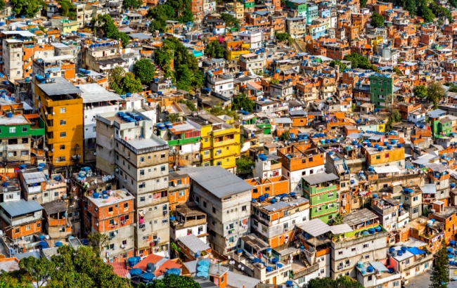 Vista aérea da favela da Rocinha, no Rio de Janeiro.
