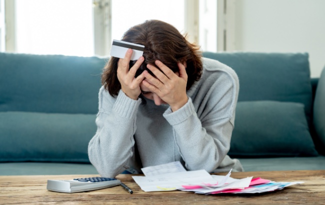 Custo do crédito sobe: Procon-SP aponta aumento nas taxas e reforça a importância do planejamento financeiro.