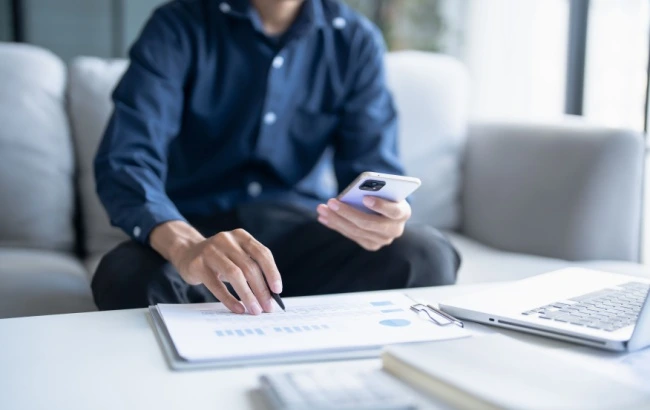 O início do ano é o momento perfeito para a organização financeira por conta das despesas que costumam aparecer, como IPVA e IPTU.