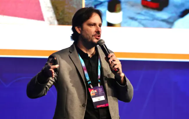 Arlindo Galvão, Diretor de Internacionalização e Inovação Aberta - Centro de Excelência em Inteligência Artificial (CEIA).