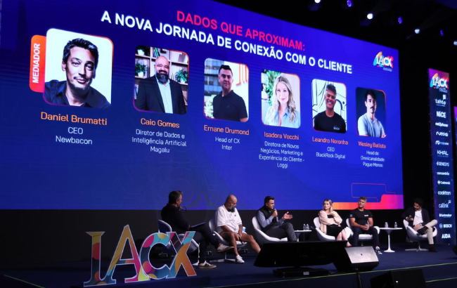Painel do IACX mostra como IA e inteligência de dados estão redesenhando a jornada de CX com mais personalização, eficiência e sensibilidade.