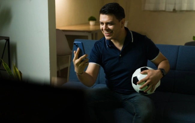 Primeiro ano da regulamentação das bets no Brasil consolida apostas esportivas como entretenimento de massa e intensidade de consumo no País.