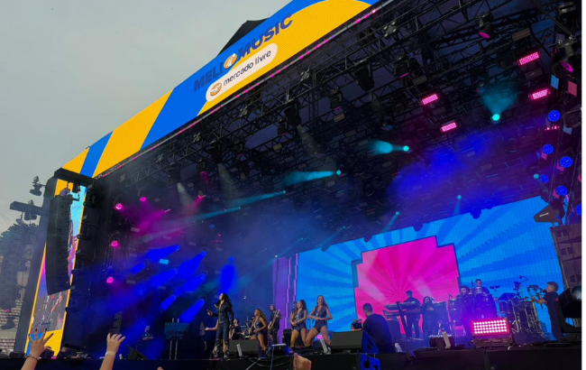 Com shows de grandes nomes do sertanejo, o festival reuniu milhares de fãs no gramado da Mercado Livre Arena Pacaembu, levando experiências que vão além do marketplace.