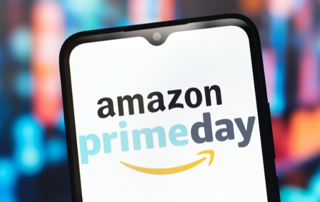 Prime Day funciona como um termômetro da lealdade de uma base que já supera a Black Friday em volume com uma das maiores operações logísticas
