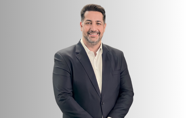 Professor Cristiano de Souza Corrêa, professor de Finanças e coordenador de Pós-graduação em Negócios do Ibmec.