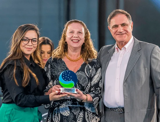 No Grupo DPSP, sempre enfatizamos o cliente como o centro das nossas decisões. Estabelecemos toda uma jornada de relacionamento – em todos os nossos canais – tendo o cliente e a sua experiência conosco como foco. E, hoje, essa jornada phygital estabelece um atendimento de excelência | Maria do Carmo Cardoso, gerente-executiva de Marketing, CX e CRM do Grupo DPSP