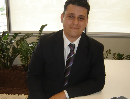 VERINT ➥ SPEECH AND INTERACTION ANALYTICS | A tecnologia de Speech and Interaction Analytics é necessária para quem busca conhecer o cliente. Como conta Evandro Trus, Sales director Brazil da Verint, a tecnologia permite monitorar prioridades, além de facilitar tomadas de decisão. “É uma tecnologia indispensável para entregar altos níveis de satisfação dos clientes”, diz. Entre os benefícios do uso dessa solução, estão fatores como a melhoria no atendimento, o aumento de vendas e o aumento do NPS nas operações.