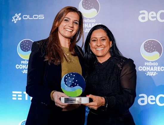 Esse Prêmio representa muito para a SKY porque é o trabalho de todo um time bastante focado na qualidade do atendimento ao nosso cliente e numa experiência superpositiva. É resultado de um trabalho que escuta muito a voz do cliente e traduz isso em soluções para que, de fato, o cliente tenha total entretenimento | Evani Montechesi, diretora de Atendimento ao Cliente da SKY