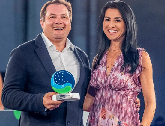 É muito relevante receber esse Prêmio, principalmente por estarmos muito envolvidos em aprimorar a experiência do cliente. Para nós, é muito gratificante, sem dúvida. E tem muita coisa boa vindo por aí. A tendência é tratarmos a jornada do cliente de ponta a ponta | Luiz Marcelo Santos Junior, diretor de Unidade de Negócios da Take Blip