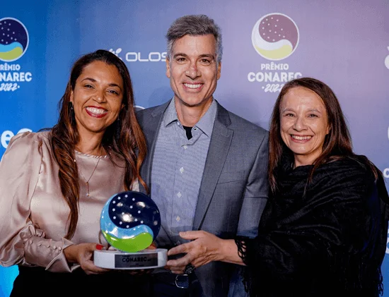 Esse Prêmio representa para nós a coroação de um trabalho que é feito todos os dias e nos garante que estamos indo no caminho certo. A gente sabe o esforço, todo o empenho e dedicação para que, lá na frente, alguém venha e reconheça esse trabalho, assine, dizendo que a gente fez aquilo que a gente precisava ter feito | Selma Silva, gerente de Sucesso do Cliente da Veloe