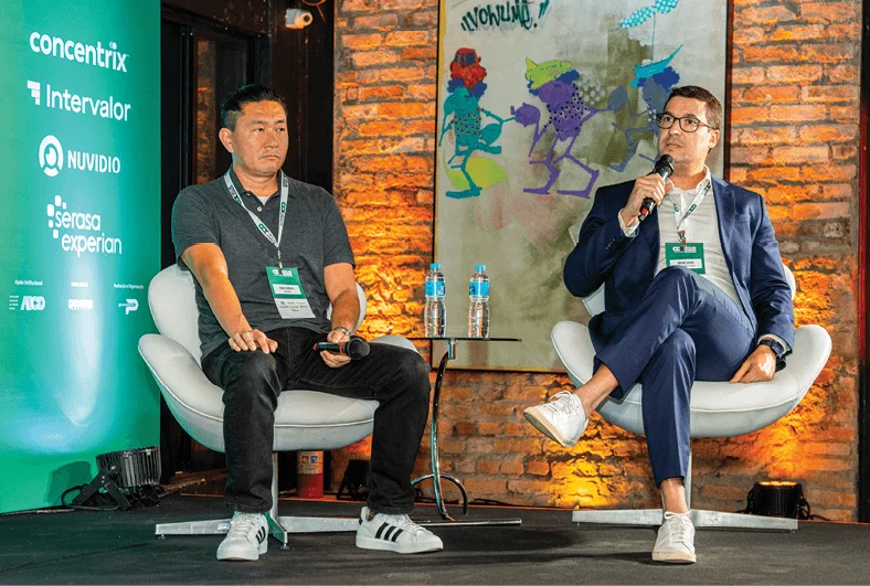 Fabio Shibuya, VP de Crédito e Collection da RecargaPay;  e Bruno Vieira, CEO de Ativos do Banco do Brasil
