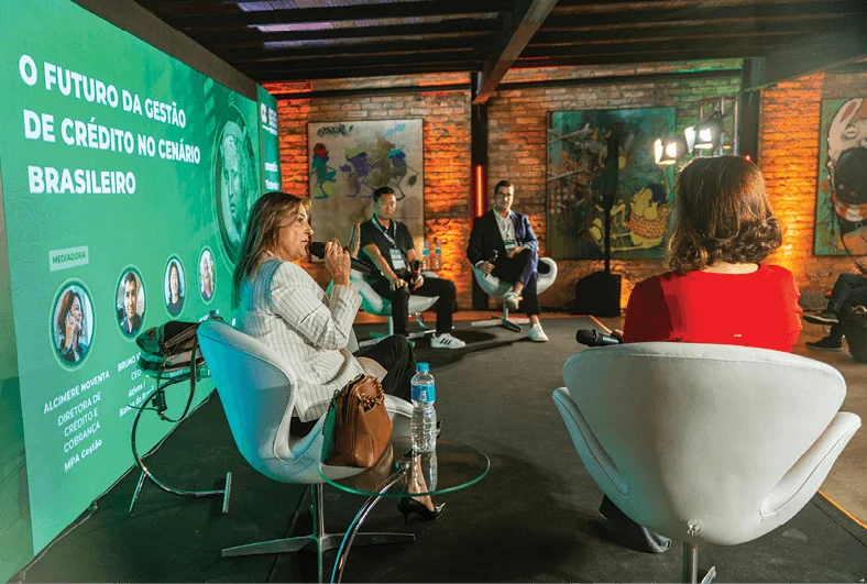 Alcimere Noventa, diretora de Crédito e Cobrança da MPA Gestão; Silvia Moraes, vice-presidente-administrativa da Embracon; Fabio Shibuya, VP de Crédito e Collection da RecargaPay; e Bruno Vieira, CEO de Ativos do Banco do Brasil