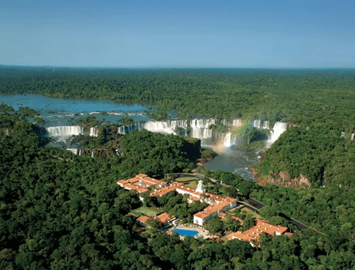 Experiências do Hotel das Cataratas, em Foz do Iguaçu, e do Copacabana Palace, no Rio de Janeiro